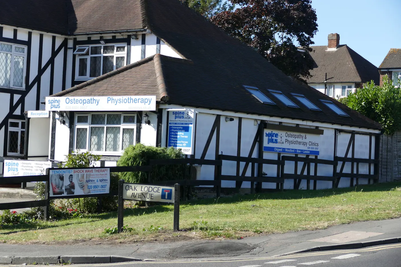 Spine Plus Chigwell clinic exterior